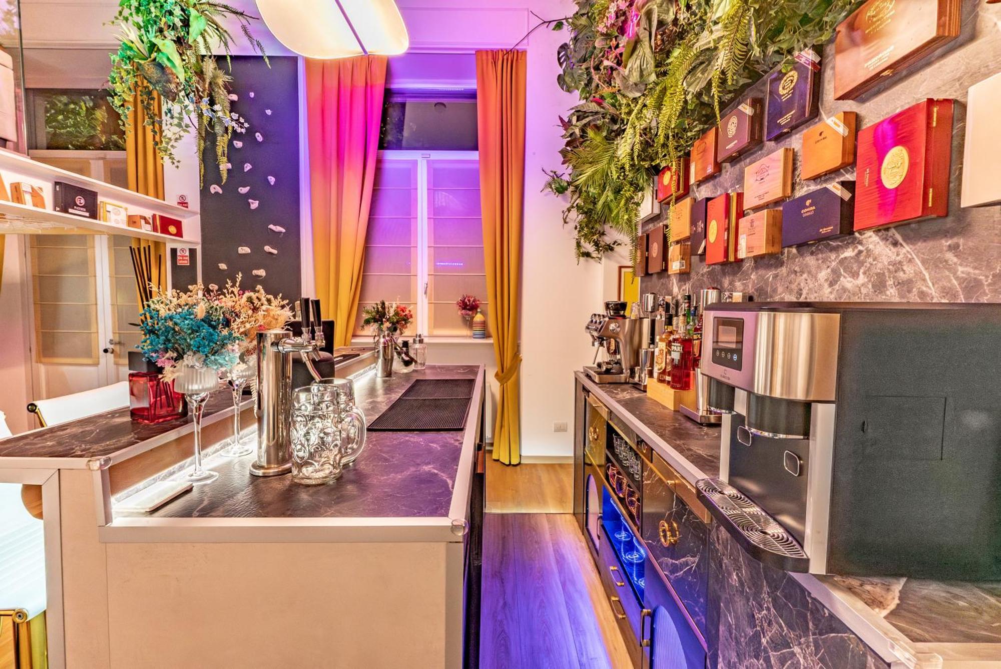 Luxe & Central Haven - Jacuzzi, Sauna, Steam, Private Parking Como Zewnętrze zdjęcie