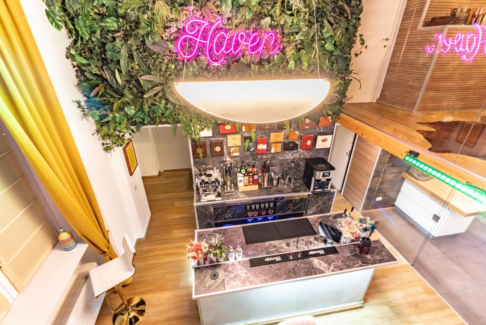 Luxe & Central Haven - Jacuzzi, Sauna, Steam, Private Parking Como Zewnętrze zdjęcie