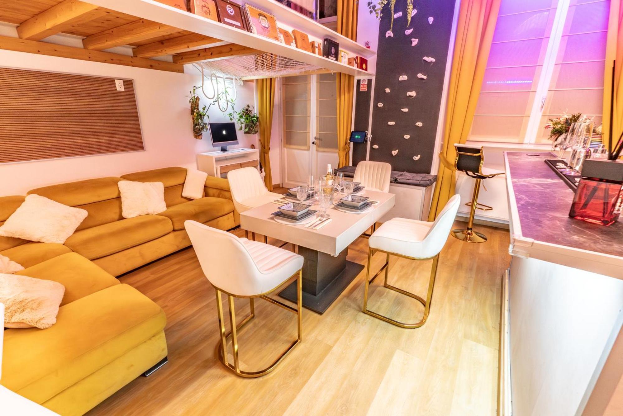 Luxe & Central Haven - Jacuzzi, Sauna, Steam, Private Parking Como Zewnętrze zdjęcie