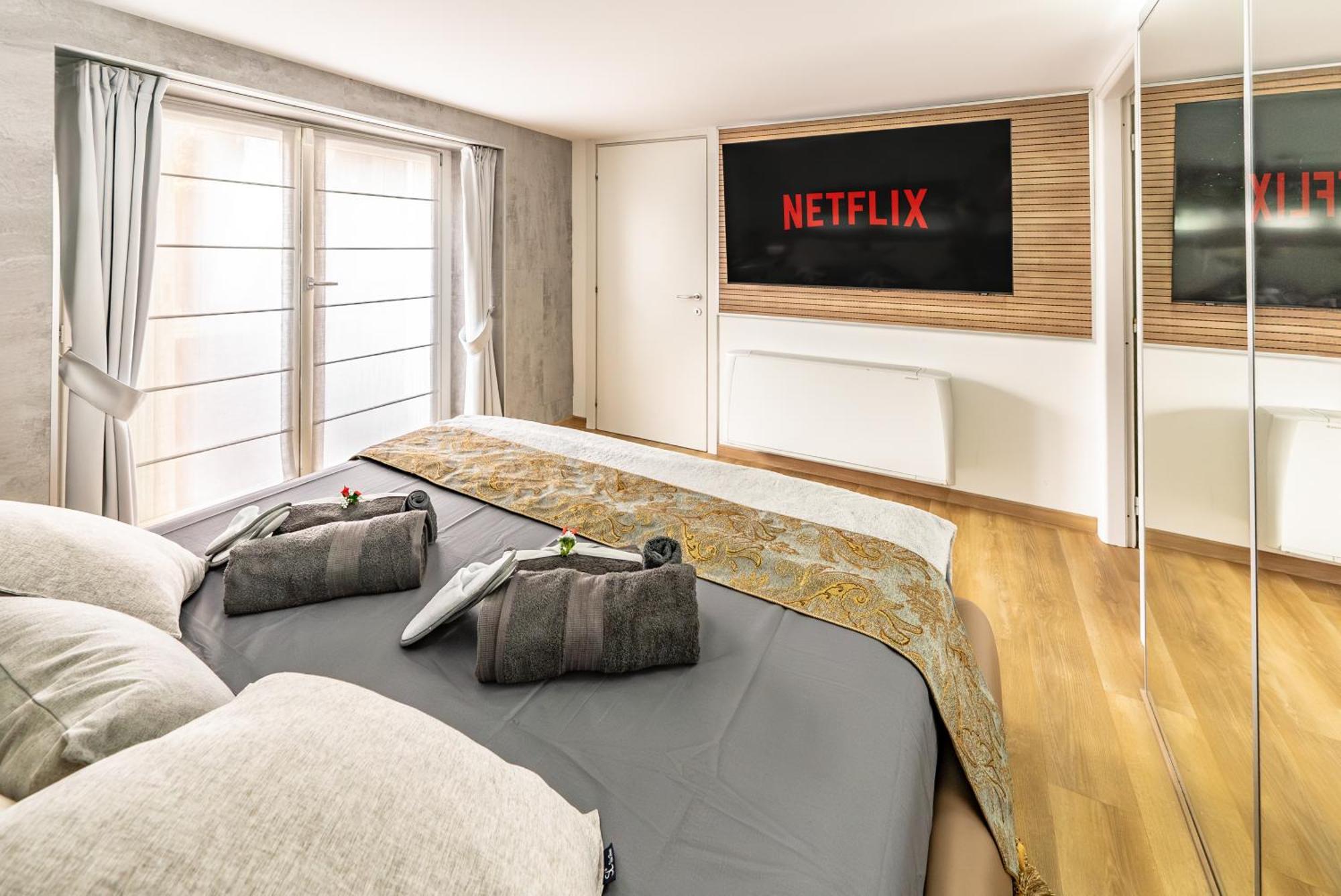 Luxe & Central Haven - Jacuzzi, Sauna, Steam, Private Parking Como Zewnętrze zdjęcie