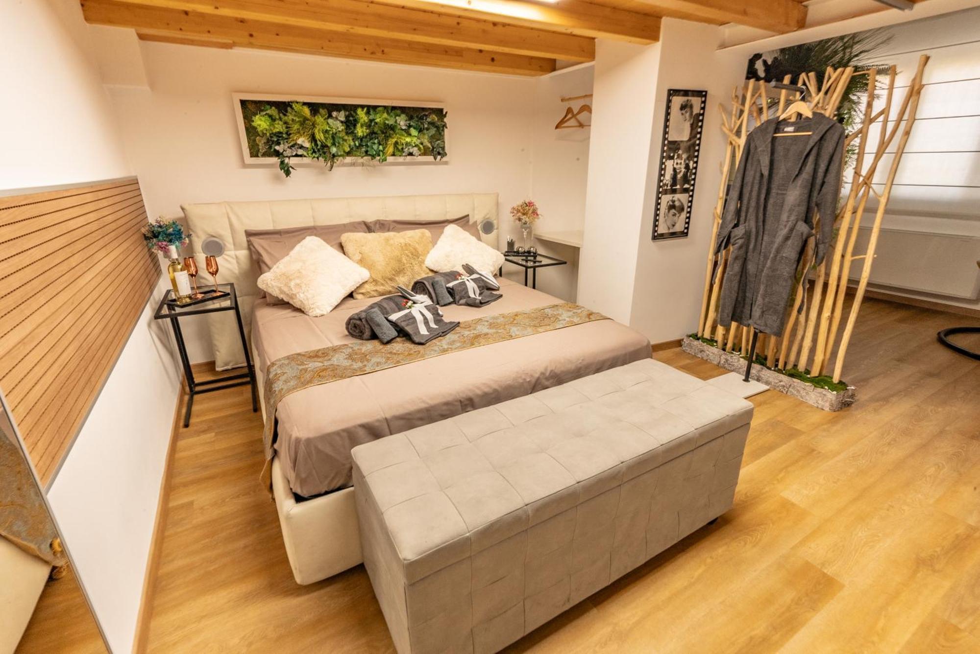 Luxe & Central Haven - Jacuzzi, Sauna, Steam, Private Parking Como Zewnętrze zdjęcie